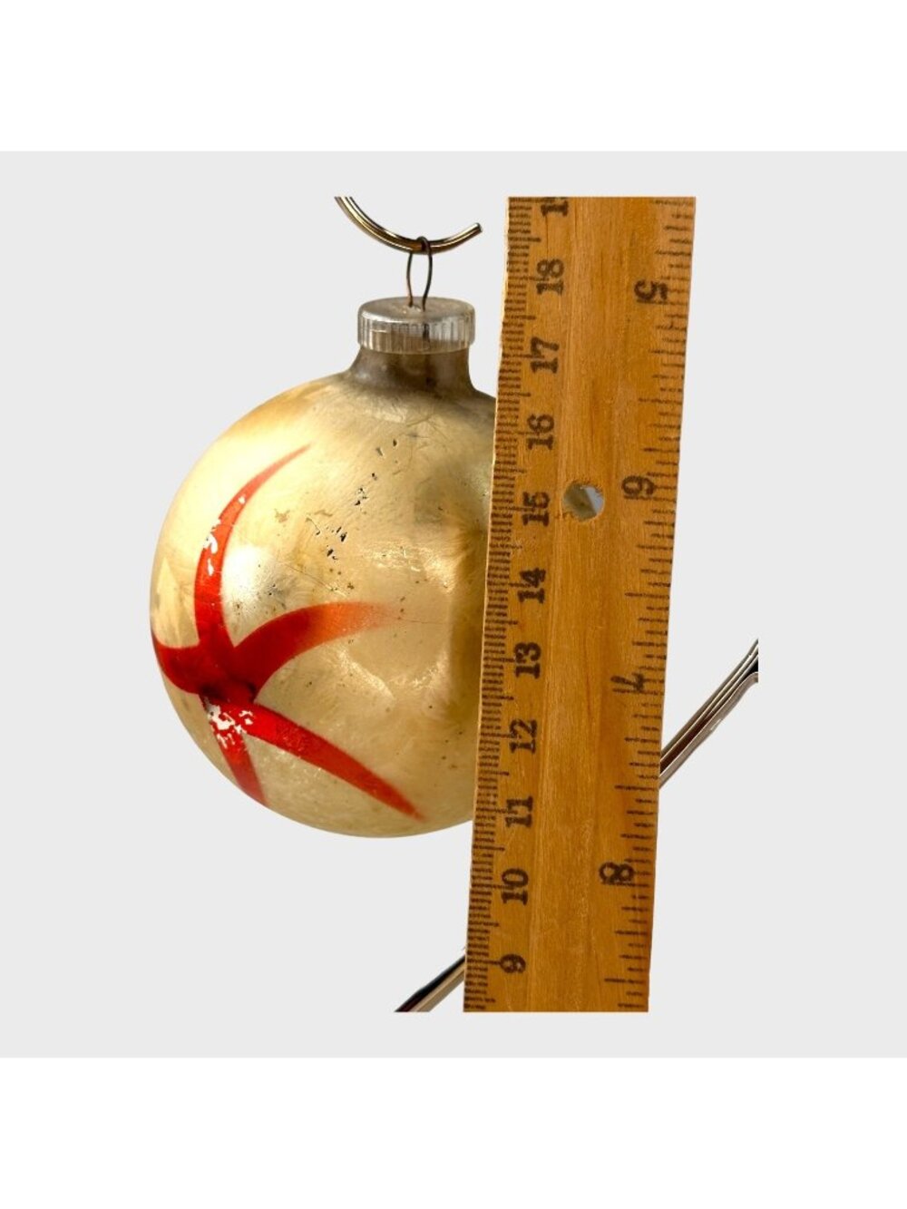 Vintage West Germany Glass Ball Ornaments Set Of 2 Hand-Painted Red & Gold Holid - Picture 6 of 9
